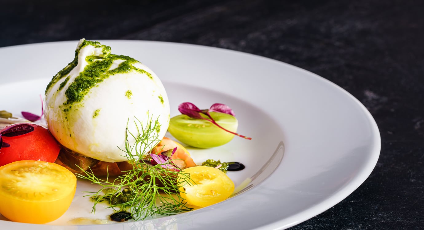 Mozzarela-sýr-bílkoviny-zelenina_1